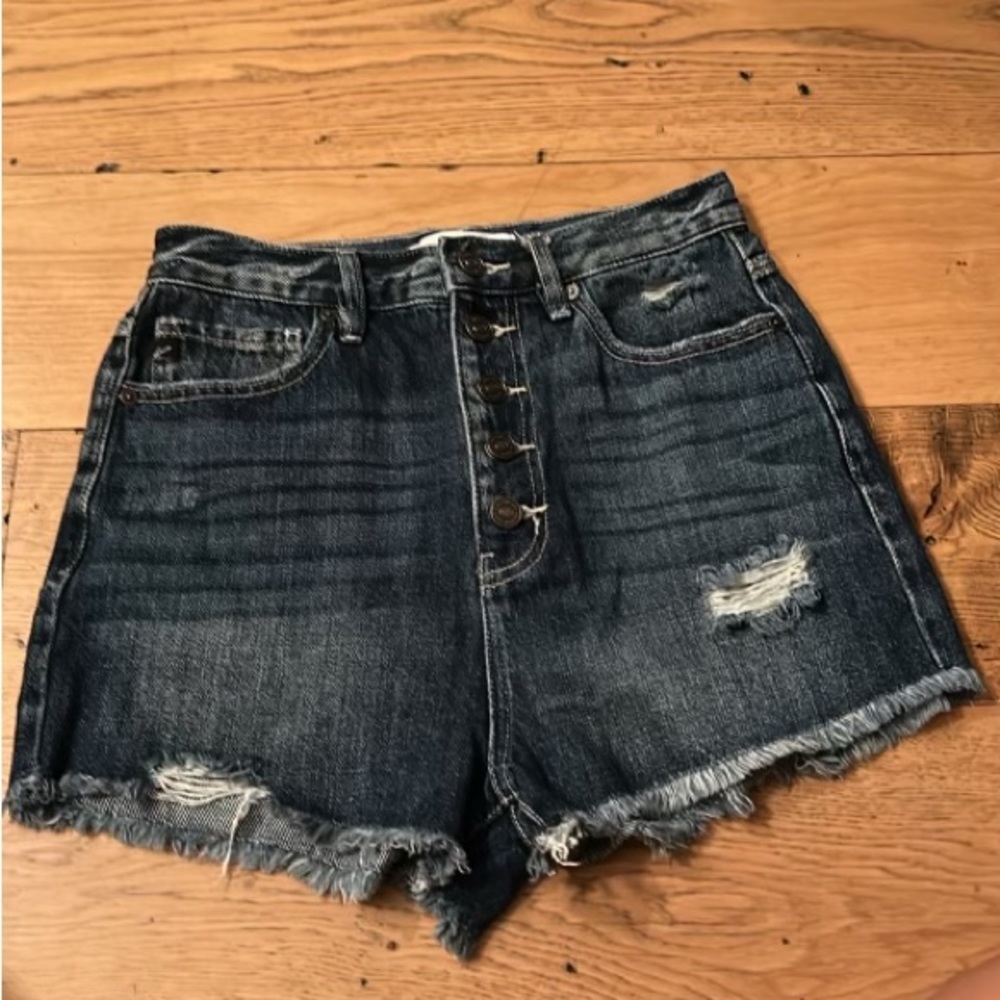 Never worn KanCans
